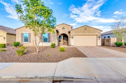 5029 Tatum Ln, Gilbert AZ  85298-0356 exterior