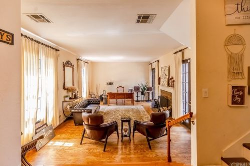 1420 Quail Ct, San Bernardino, CA 92404-1501