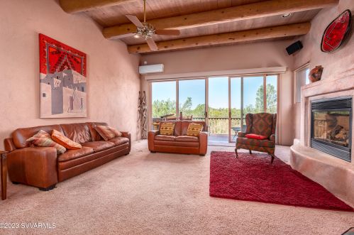 357 Bristlecone Pne Rd, Sedona AZ 86336-4366 exterior