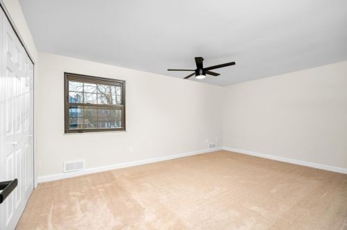107 Forest Edge Dr, Sewickley PA  15143-8928 exterior