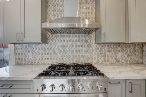 663 Starling Ave, Livermore CA  94551-6143 exterior