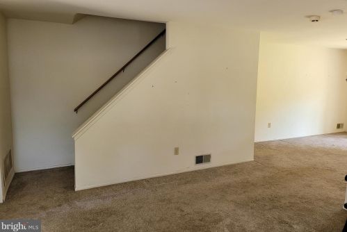 76 David Brearly Ct, Princeton NJ  08540-7658 exterior