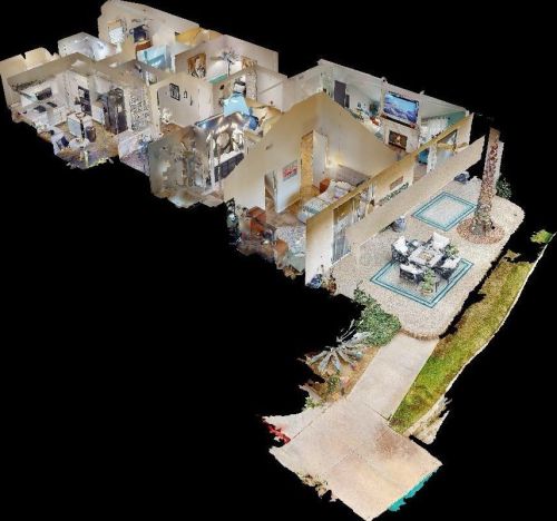 84 Lake Shore Dr, Rancho Mirage CA  92270-4054 exterior