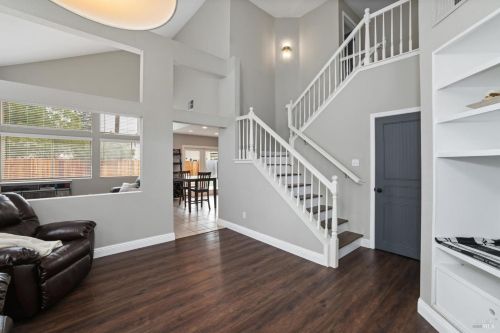 912 Celestine Cir, Vacaville CA  95687-7852 exterior