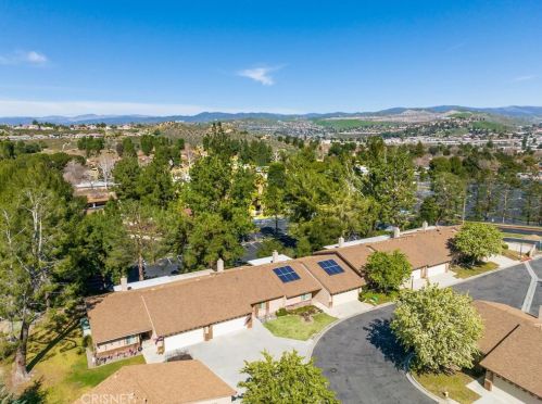 19363 Anzel Cir, Santa Clarita, CA 91321-1356