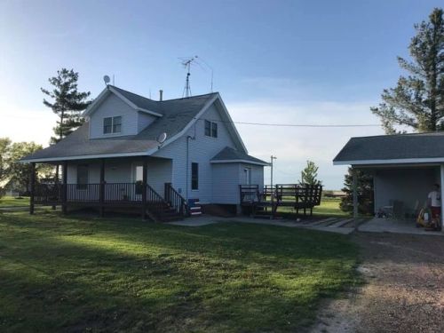 2639 205th St, Fairfield, IA 52556-8567