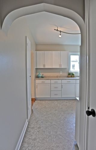 1699 Chatsworth, Saint Paul MN 55113-6561 exterior