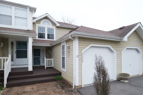 5232 Mallard Dr, Gibsonia, PA 15044-8372
