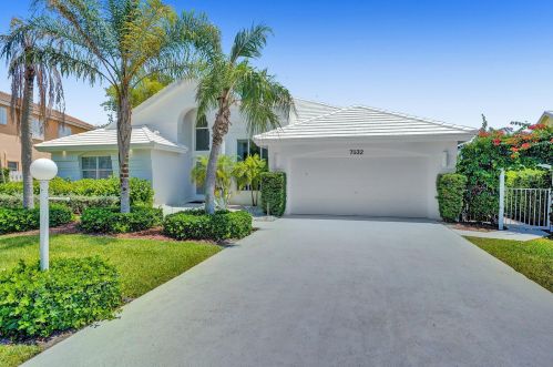 7532 Fairway Trl, Boca Raton, FL 33487-1482
