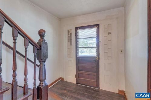 947 Zion Hill Rd, Keswick, VA 22947-1925