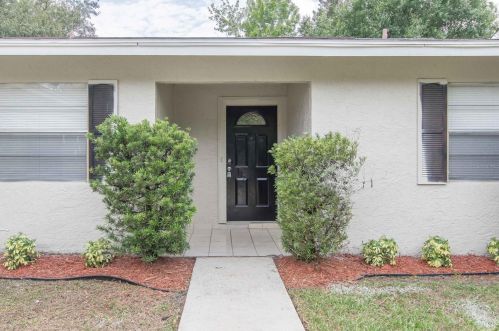 777 Del Prado Dr, Kissimmee, FL 34758-3251