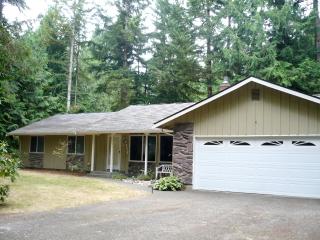 6222 Neylon Dr, Olympia, WA 98512-2116