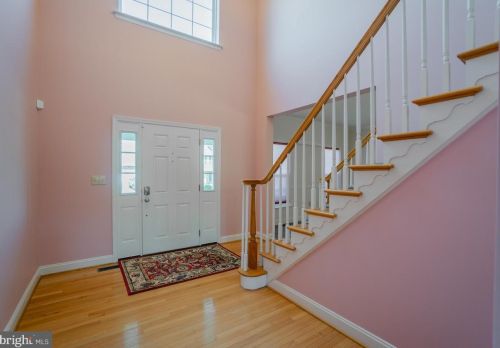 2054 Canyon Creek Rd, Gilbertsville PA  19525-7000 exterior