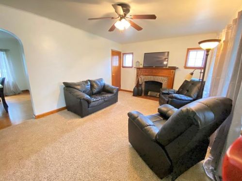 1310 Albert St, New Castle, PA 16105-2635