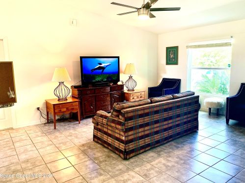 1135 17 Pl, Vero Beach FL 32960-3648 exterior