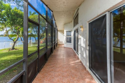 18322 33 St, Hollywood FL 33023-5682 exterior