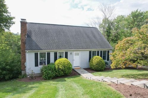 24 Ox Dr, Brookfield Center, CT 06804-3631