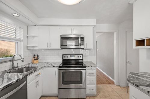 319 Questend Ave, Pittsburgh PA 15228-2461 exterior