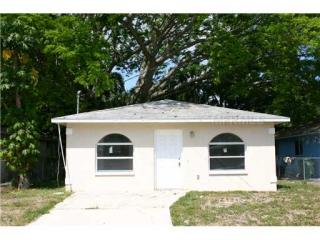 1010 6th St, Bradenton, FL 34205-8405