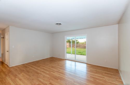 309 El Norte Pkwy, Escondido, CA 92026-2609