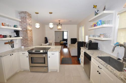 5002 Avenue, Galveston TX 77551-4831 exterior