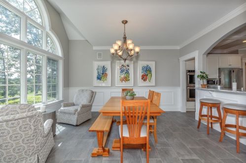 135 Hooker Farm Rd, Salem NH  03079-1815 exterior