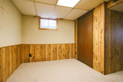 1005 14th St, Willmar MN  56201-2928 exterior