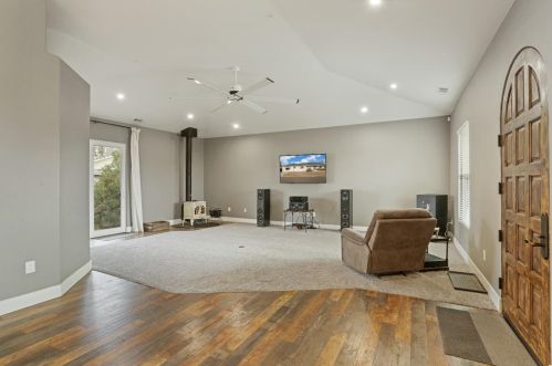 569 Springer Ln, Lodi CA  95242-9224 exterior