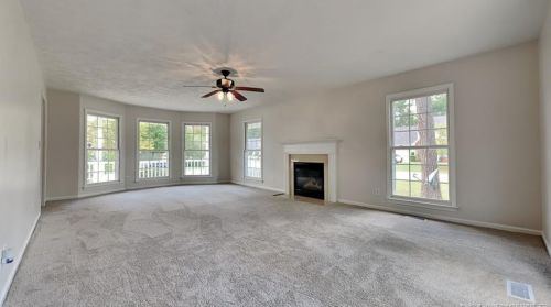 3430 Broomsgrove Dr, Fayetteville, NC 28306-9003