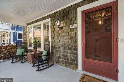 3918 Mckinley St, Washington, DC 20015-2943