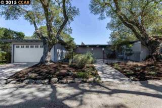 2 Hartford Rd, Orinda, CA 94563-1913