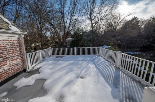 4510 46th St, Washington DC 20016-4476 exterior