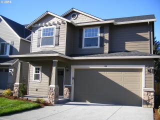 156 16th Ave, Barlow, OR 97013-6382