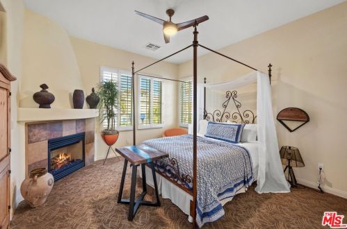 48867 Legacy Dr, La Quinta CA  92253-7114 exterior