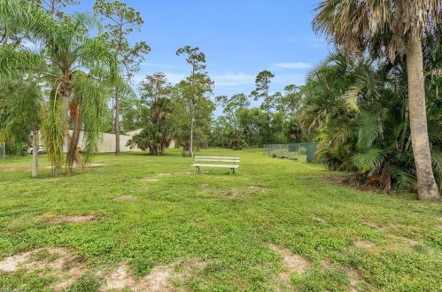 2031 17 St, Naples FL 34117-3312 exterior