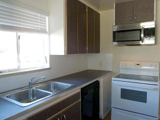 1433 Jasmine St, Denver CO  80220-2723 exterior