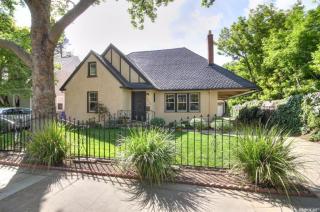 1512 41st St, Sacramento CA  95819-4043 exterior