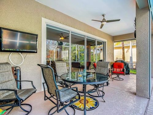 5690 Lago Villaggio Way, Naples FL  34104-5739 exterior