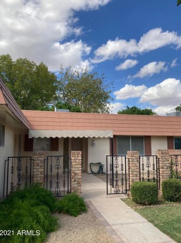 10412 Desert Forest Cir, Sun City, AZ 85351-1817