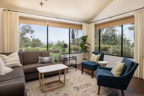 717 Homeward Way, Alpine, CA 91901-1436