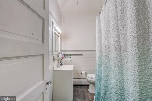 3121 29 St, Philadelphia PA 19132-1103 exterior