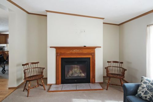 2 Elcona Dr, Keene NH  03431-5706 exterior