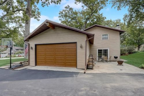 144 Phillips Ln, Lake Mills WI  53551-1511 exterior