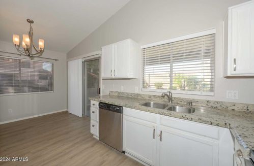 6620 Whispering Wind Dr, Glendale AZ  85310-3465 exterior