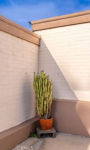 24 Center St, Redlands CA  92373-8102 exterior