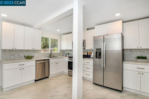 524 Palm Ave, Pacheco CA  94553-4022 exterior