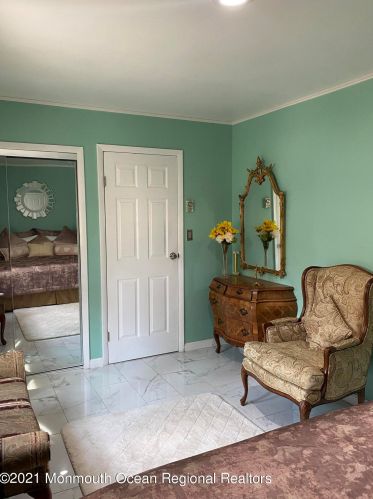 515 Laurel St, Berkeley Township NJ  08721-2619 exterior