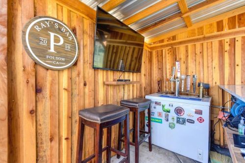 130 Remington Dr, Folsom CA  95630-4824 exterior