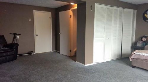 2409 Brookledge Rd, Bridgeville PA  15017-1660 exterior