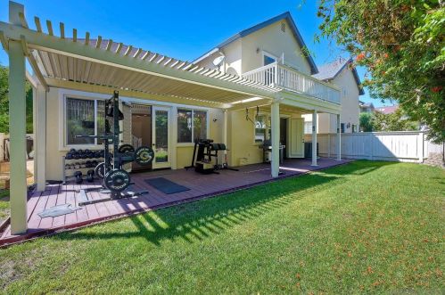 2710 Cyn Ave, San Diego CA 92123-5428 exterior